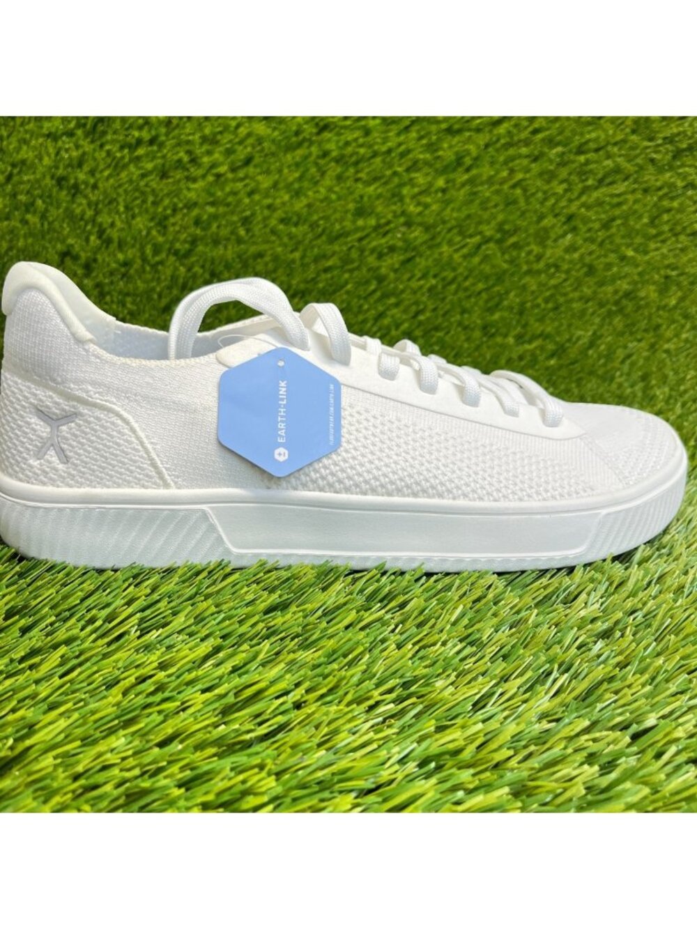 Flux Footwear Adapt Trainer White Mens Size 9.5 Athletic Knit Shoes Sneakers